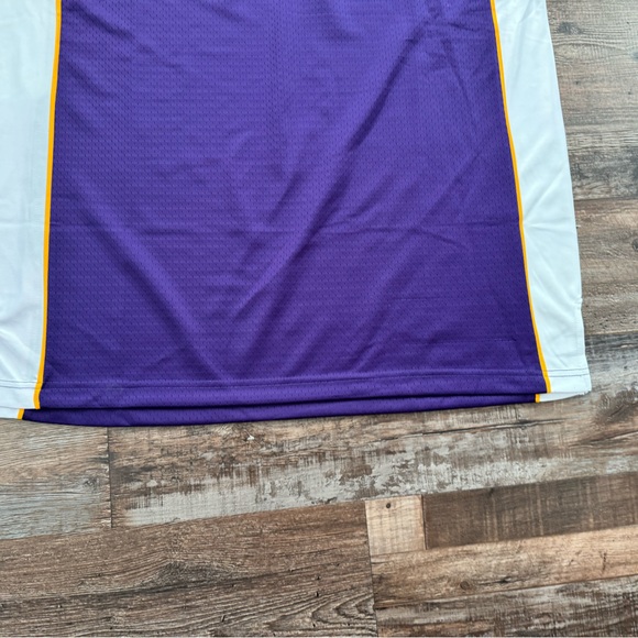 NWOT - Minnesota Vikings NFL Jerseys - Picture 7 of 11